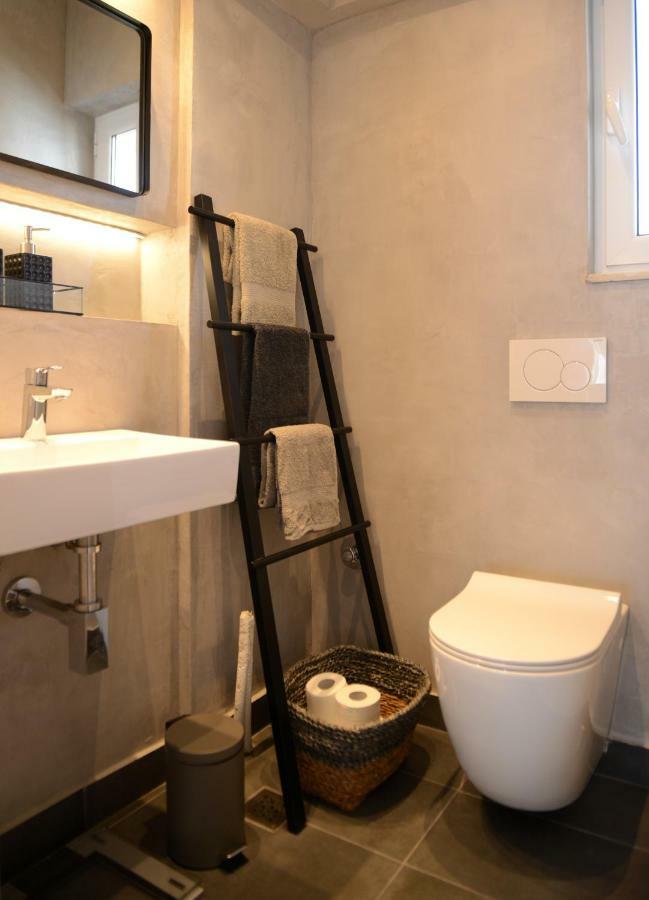 Boutique Apartment In Chalandri Атина Екстериор снимка